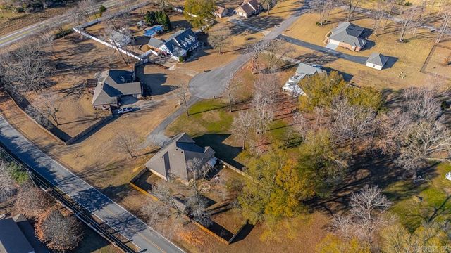 13 Loyal Lane, Greenbrier, AR 72058