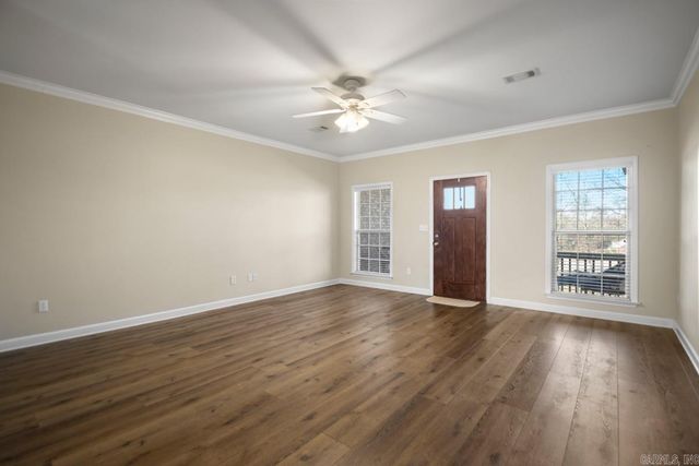 13 Loyal Lane, Greenbrier, AR 72058