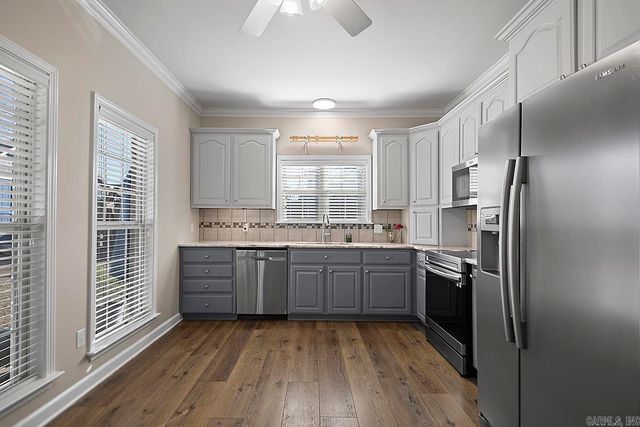 13 Loyal Lane, Greenbrier, AR 72058