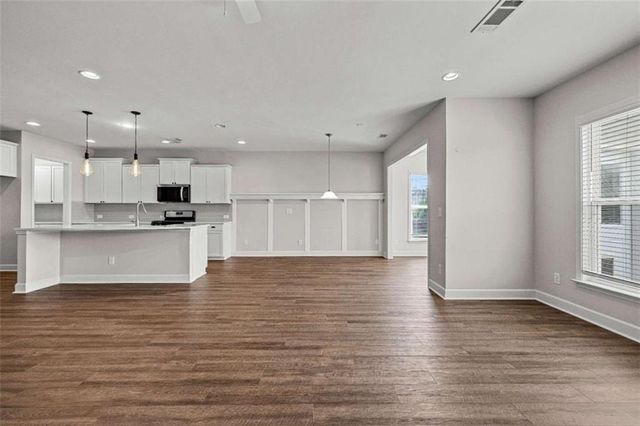 309 Lovell Avenue, Peachtree City, GA 30269
