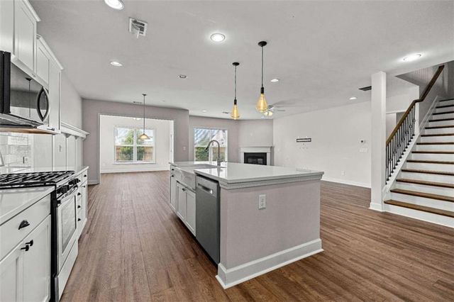 309 Lovell Avenue, Peachtree City, GA 30269