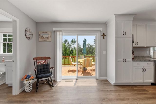 90 Royalston Rd N, Winchendon, MA 01475
