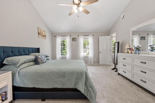 90 Royalston Rd N, Winchendon, MA 01475