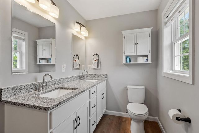 90 Royalston Rd N, Winchendon, MA 01475