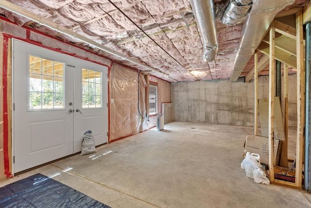 90 Royalston Rd N, Winchendon, MA 01475