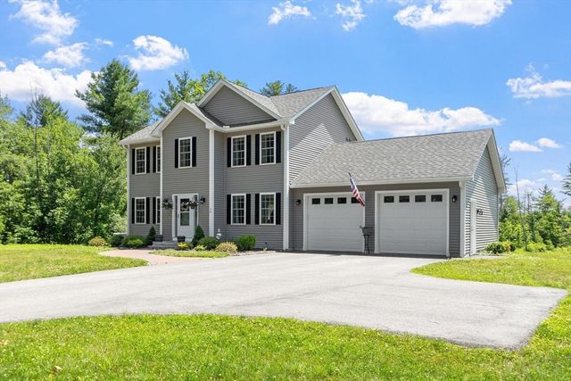 90 Royalston Rd N, Winchendon, MA 01475