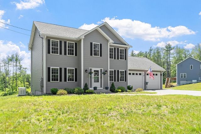 90 Royalston Rd N, Winchendon, MA 01475