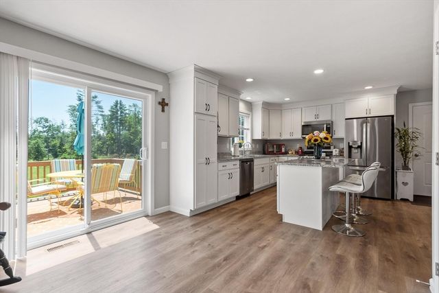 90 Royalston Rd N, Winchendon, MA 01475
