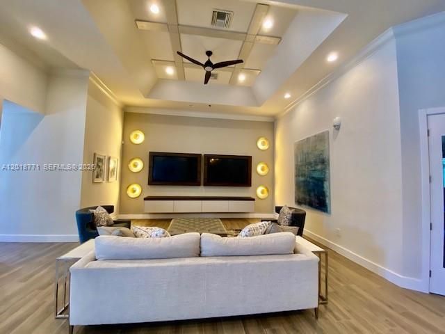 4404 E Whitewater Ave, Weston, FL 33332