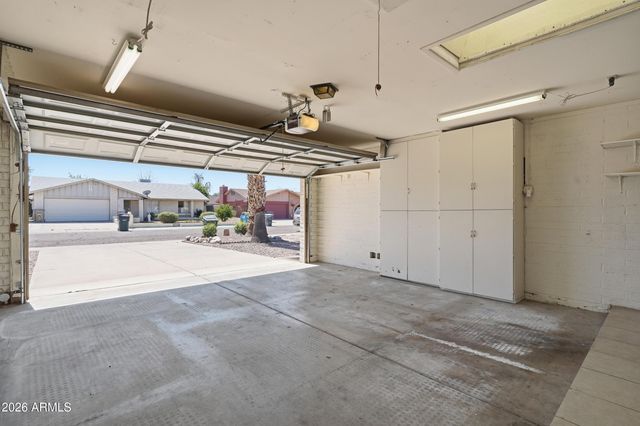 3950 W ASTER Drive, Phoenix, AZ 85029