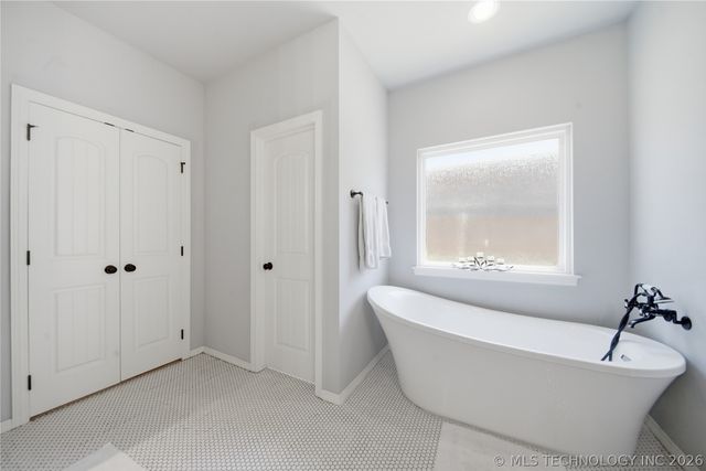 13502 S Oak Court, Glenpool, OK 74033