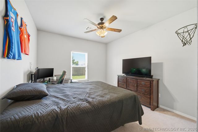 13502 S Oak Court, Glenpool, OK 74033