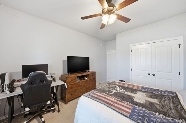 13502 S Oak Court, Glenpool, OK 74033