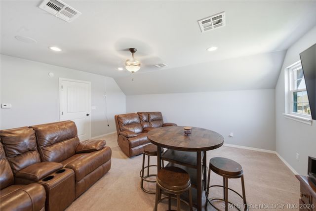 13502 S Oak Court, Glenpool, OK 74033