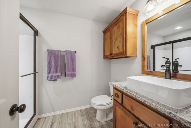 13502 S Oak Court, Glenpool, OK 74033