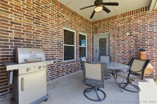 13502 S Oak Court, Glenpool, OK 74033