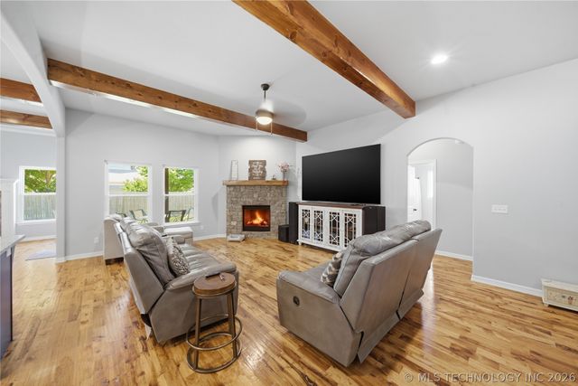 13502 S Oak Court, Glenpool, OK 74033