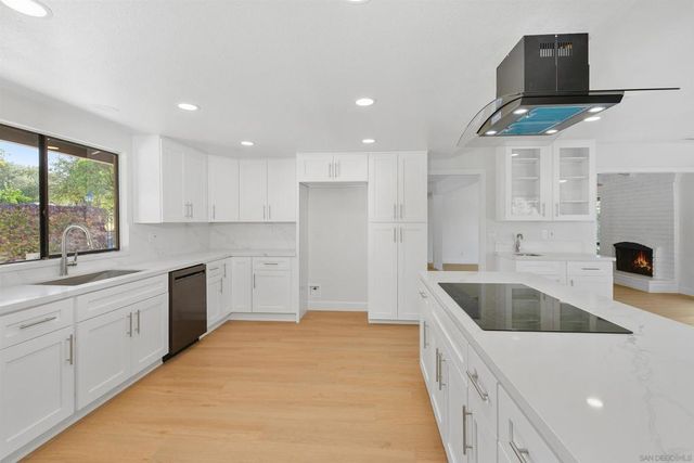 363 Tumble Creek, Fallbrook, CA 92028