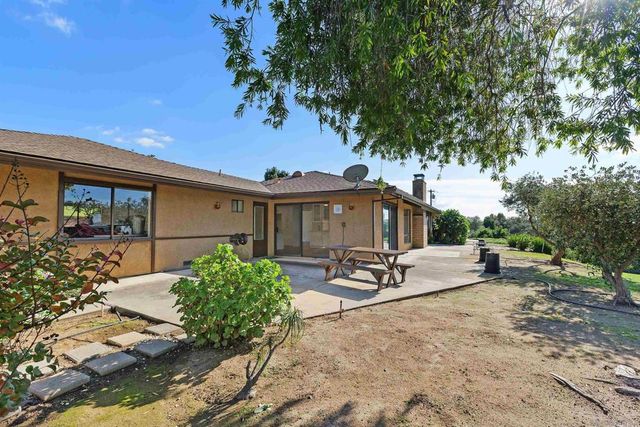 363 Tumble Creek, Fallbrook, CA 92028