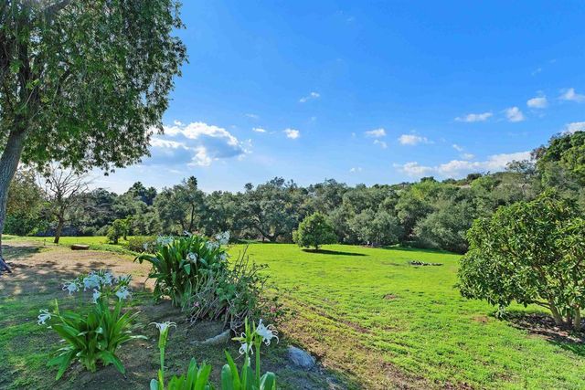 363 Tumble Creek, Fallbrook, CA 92028