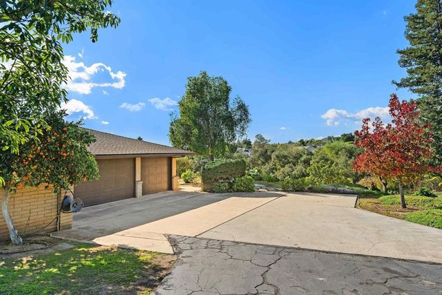 363 Tumble Creek, Fallbrook, CA 92028