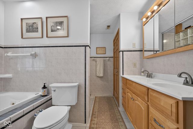 1204 N Riley Avenue, Indianapolis, IN 46201