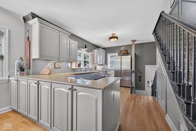 1204 N Riley Avenue, Indianapolis, IN 46201