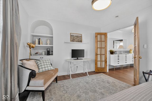 1204 N Riley Avenue, Indianapolis, IN 46201