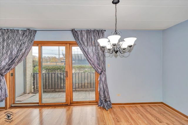 10538 Central Avenue 1-S, Chicago Ridge, IL 60415