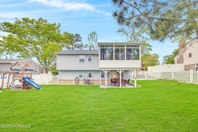 560 Smith Drive, Point Pleasant, NJ 08742