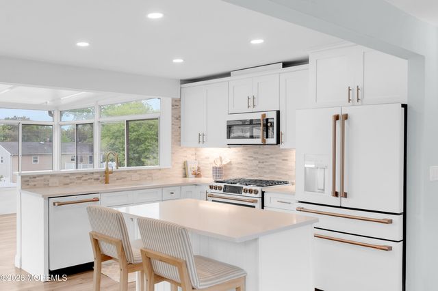 560 Smith Drive, Point Pleasant, NJ 08742