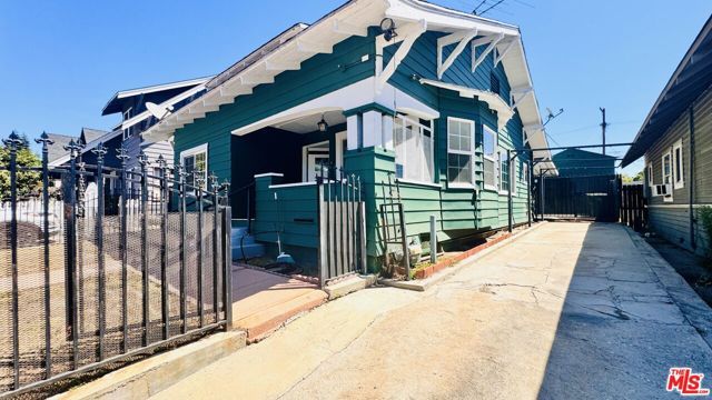 230 Branch Street, Los Angeles, CA 90042