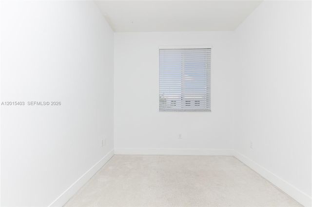 2610 NE 213th St 103, Miami, FL 33180