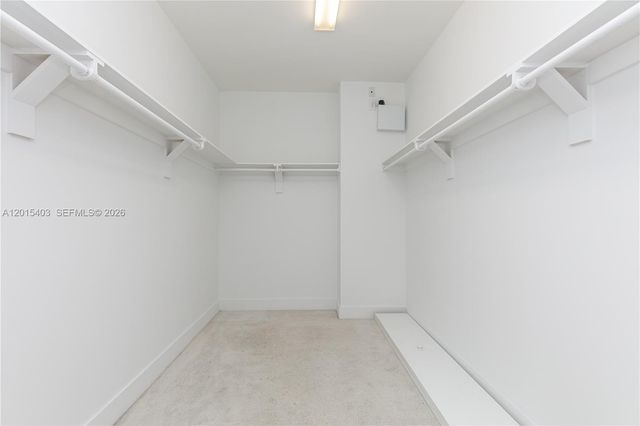 2610 NE 213th St 103, Miami, FL 33180