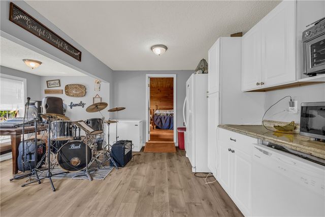 253 Pitts Road, Walhalla, SC 29691
