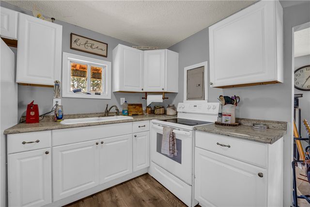 253 Pitts Road, Walhalla, SC 29691