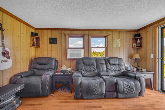 253 Pitts Road, Walhalla, SC 29691