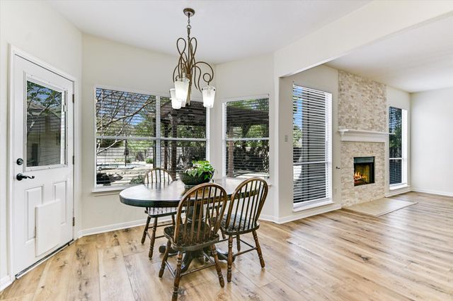 8925 Joachim LN, Austin, TX 78717