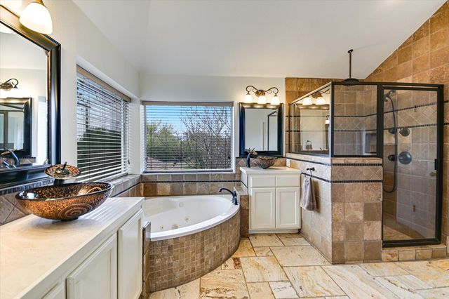 8925 Joachim LN, Austin, TX 78717