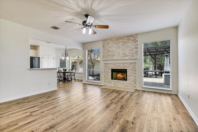 8925 Joachim LN, Austin, TX 78717