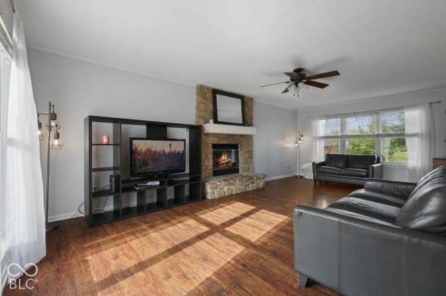 8465 Summertree Lane, Indianapolis, IN 46256