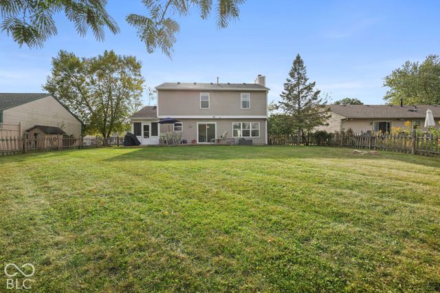 8465 Summertree Lane, Indianapolis, IN 46256