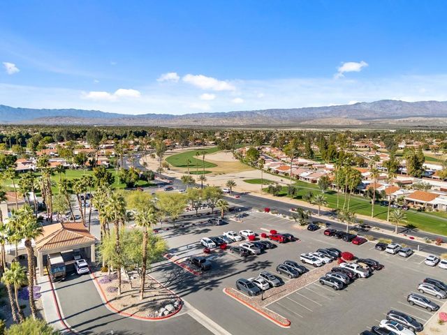 40467 Bay Hill Way, Palm Desert, CA 92211