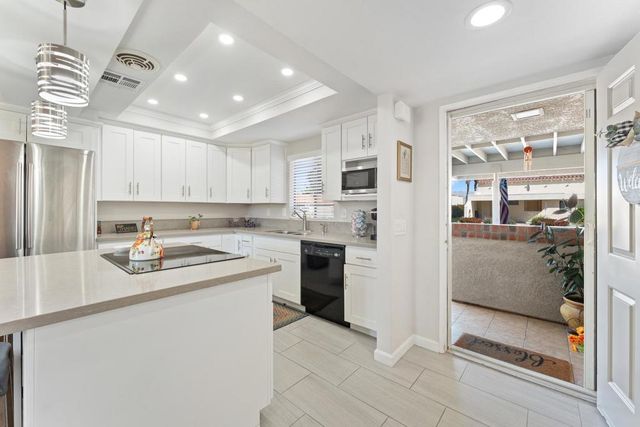 40467 Bay Hill Way, Palm Desert, CA 92211