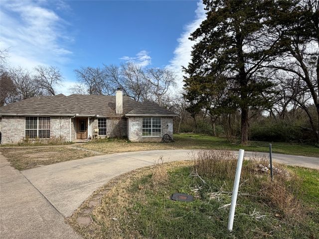 701 Acres Street, Cedar Hill, TX 75104