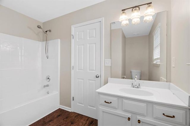 137 Avalon Drive, Calhoun, GA 30701