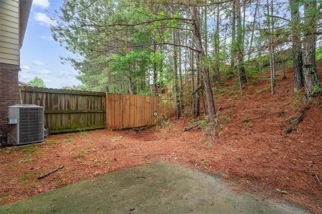 137 Avalon Drive, Calhoun, GA 30701
