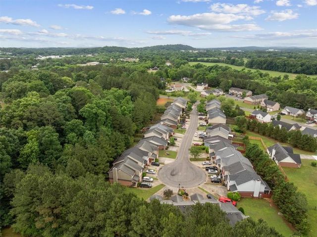137 Avalon Drive, Calhoun, GA 30701