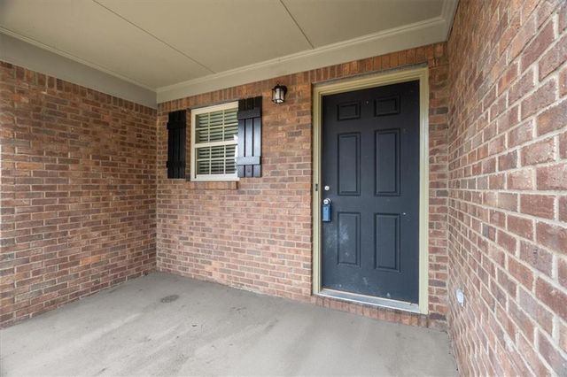 137 Avalon Drive, Calhoun, GA 30701