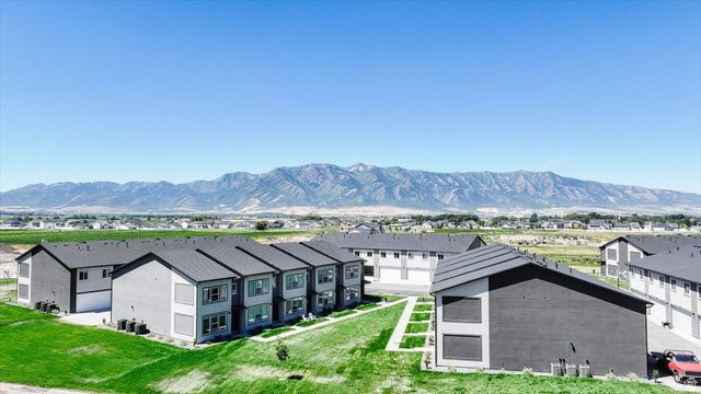 3410 S 1010 W, Nibley, UT 84321